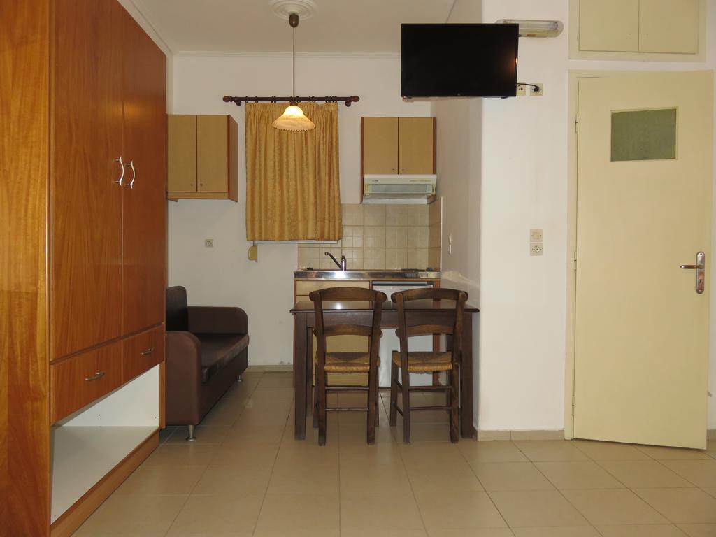 Frosso'S Apartments Kokkini Hani Екстериор снимка