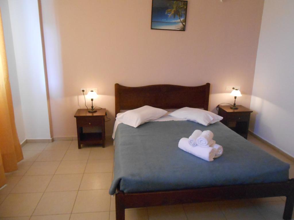 Frosso'S Apartments Kokkini Hani Екстериор снимка
